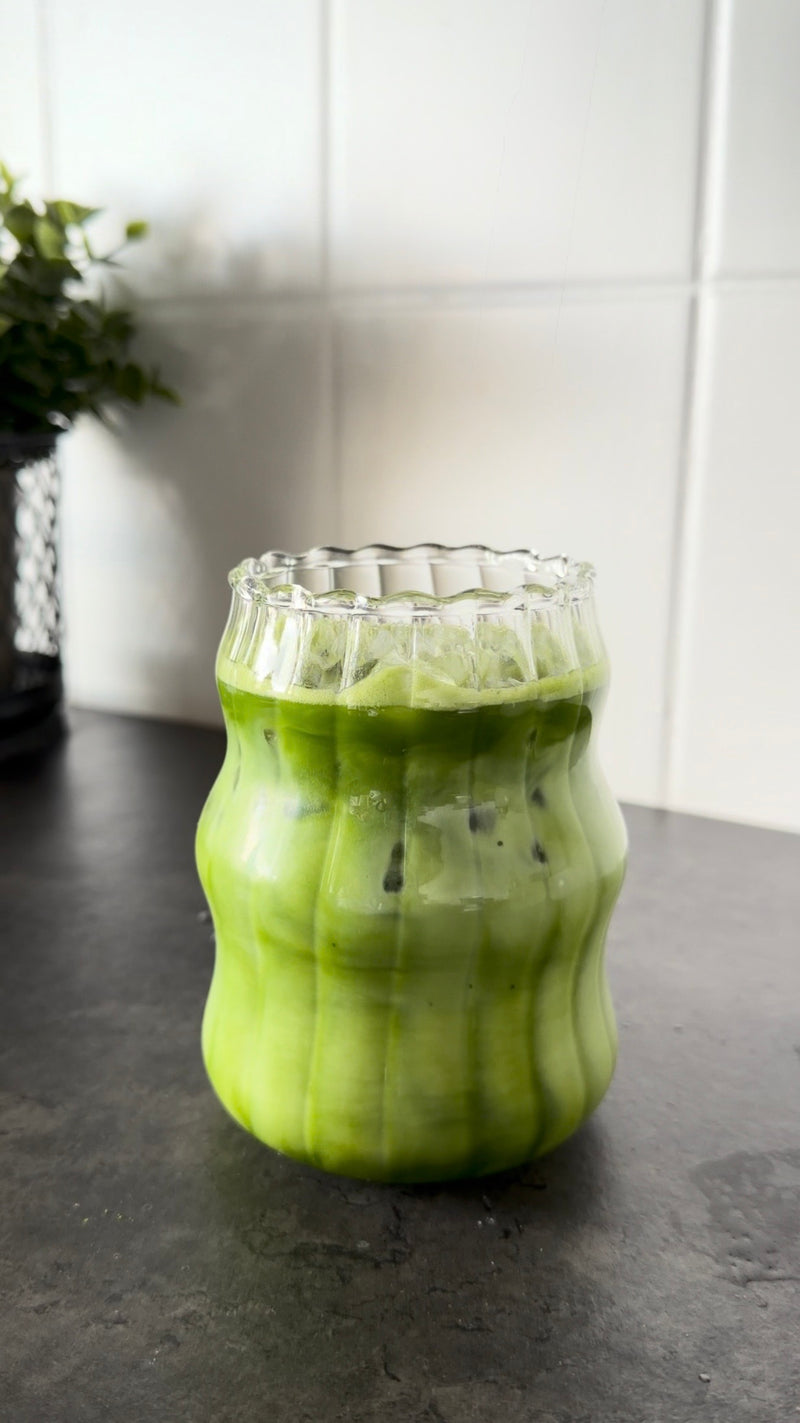 Jäine matcha latte